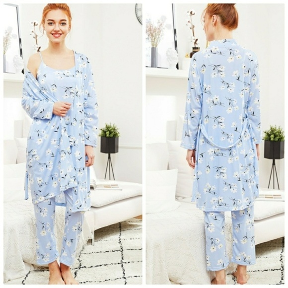 Floral Pajama Set with Robe XS/S - Picture 2 of 2